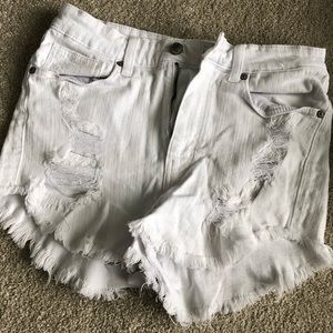 Eunina High Rose White Vintage Shorts